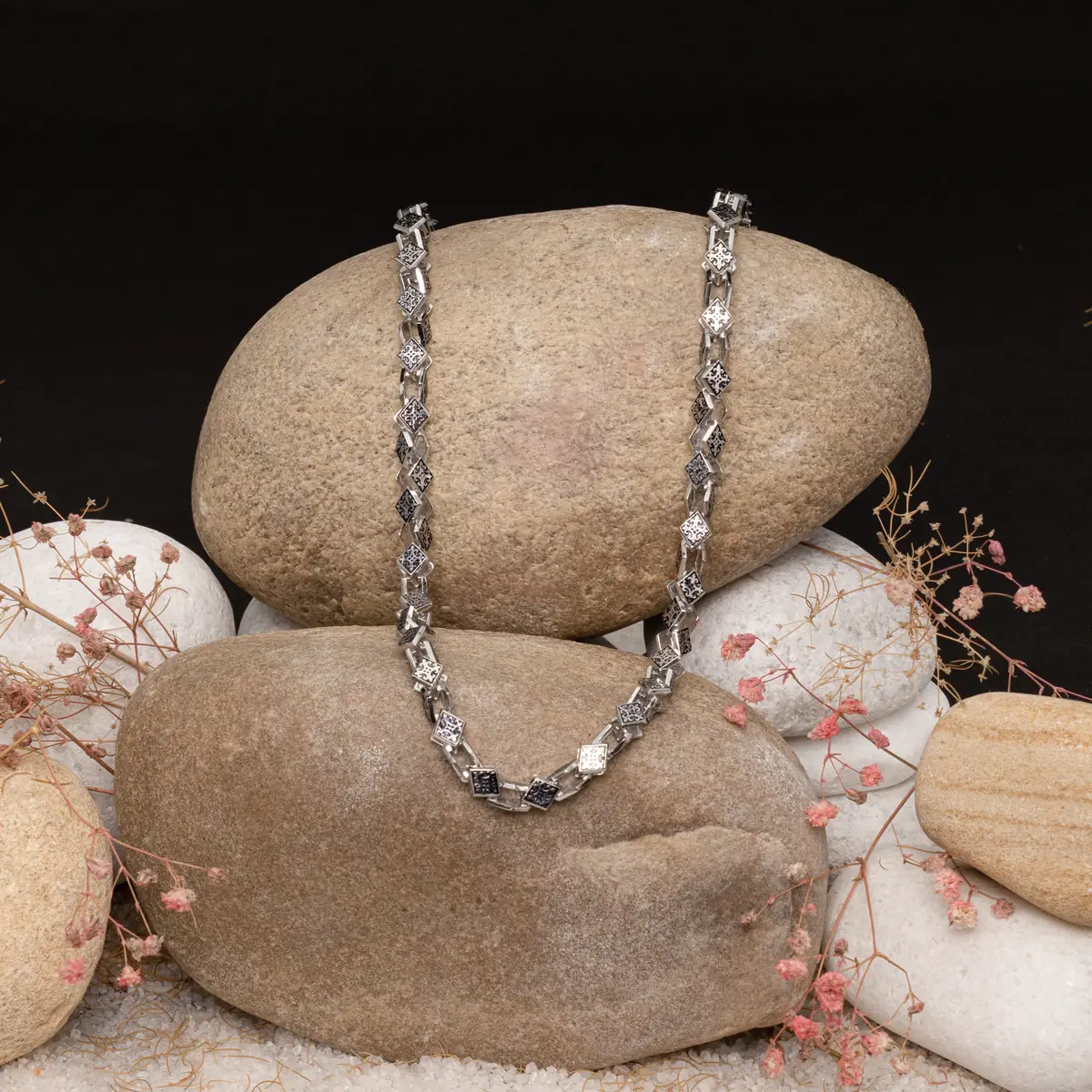 The Arabesque Square — 925 sterling silver jewellery — image 1