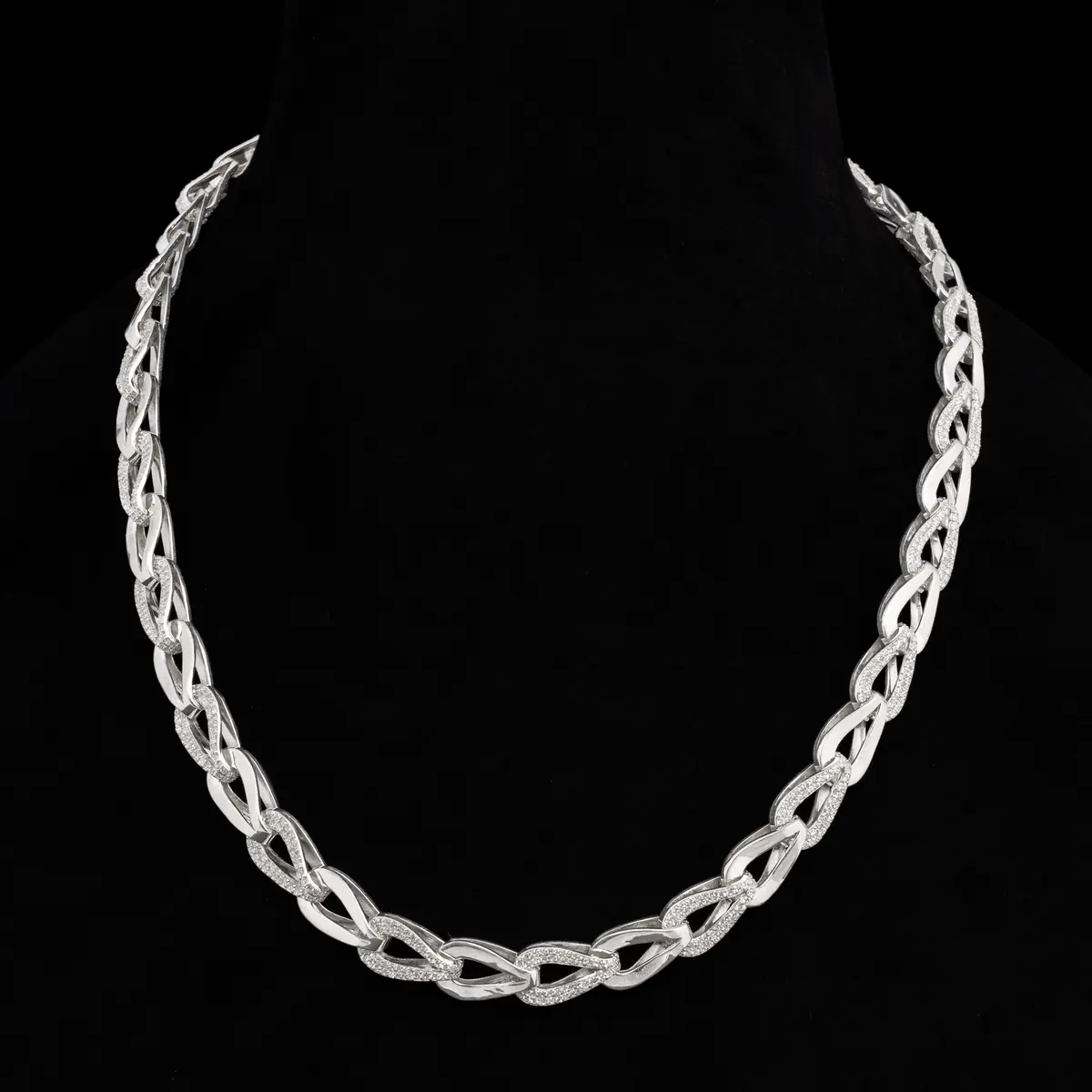 The Diamond Infinity — 925 sterling silver jewellery — image 3